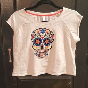 Xhilaration sugar skull cropped tee